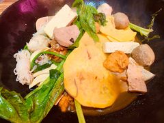 -万记麻辣烫国展总店