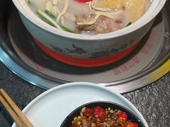-旺晖本帮骨头煲·深夜火锅(梅园路店)