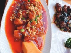 干烧松子素黄鱼-功德林(南京西路店)