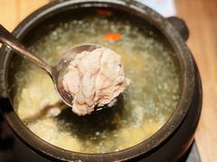 云海肴汽锅鸡-云海肴云南菜(浦江欢乐颂店)