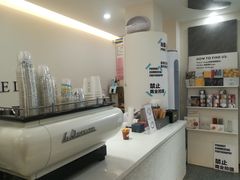 -HUGS coffee(东区店)