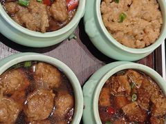 扣四碗-梅利汴京烤鸭•开封豫菜地标店(东大街店)