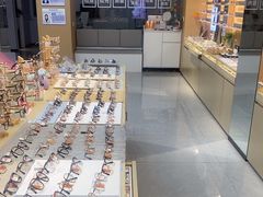 -爱视眼镜(贵州路店)