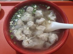 -张阿三馄饨店