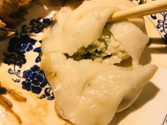 -方国老头包子·39年威海本地老字号•小船海鲜疙瘩汤