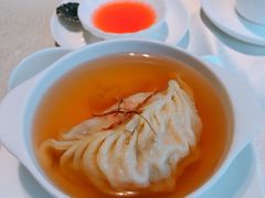 花胶灌汤饺-皇朝会.经典传统粤菜(外滩店)