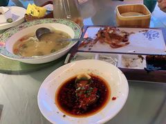 -荷塘秋月·本帮江浙菜(国权路店)