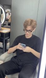 -诗悦发型烫染SALON