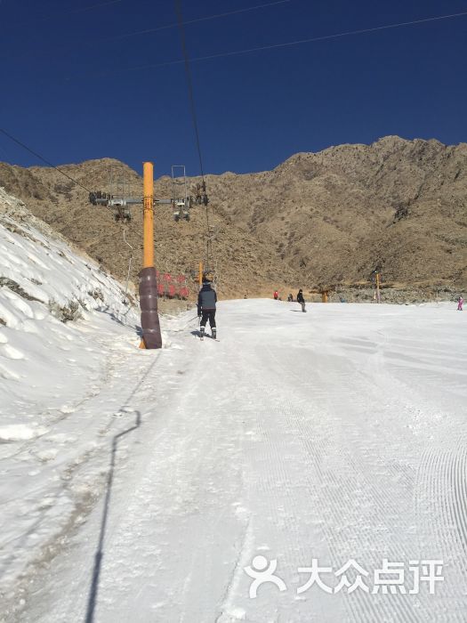 苏峪口滑雪场图片 - 第1张