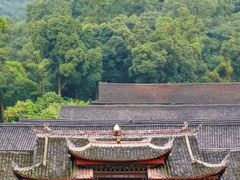 -峨眉山报国寺