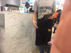 -满记甜品(日月光二店)
