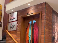 -乐乐大排档·30年老字号(浙江路店)