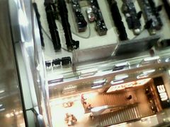 -上海世茂广场(南京东路店)