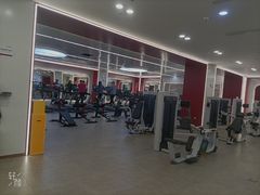 -英派斯健身旗舰店(海信国际中心馆)