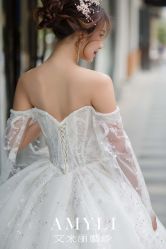 -艾米丽婚纱礼服