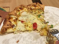 -必胜客(WOW中心城店)