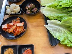 -肉甲韩国木炭烤肉(新壹街1店)