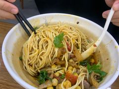 -耙豌豆重庆小面