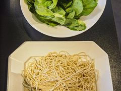 香港生面-鲜入唯煮·港式海鲜牛肉火锅(金宝街店)