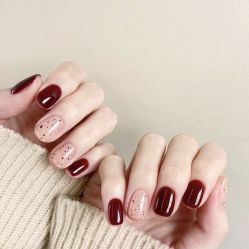 -Pink You美甲洗眉纹绣定制中心