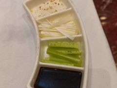 -万荣烤鸭店·北京菜(农光里店)