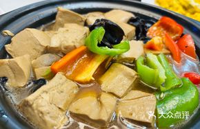 特色豆腐煲