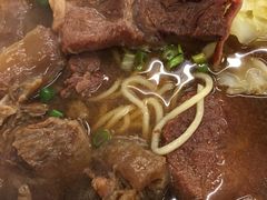 -尊品原汁牛肉面