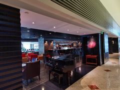 -上海锦江汤臣洲际大酒店柒酒廊