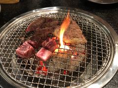 -喵小乙碳火烤肉(大坪协信星光天地店)