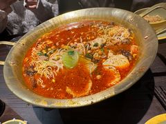 -张翻越·川渝冒菜·武汉黑鸭煲(城北万象城店)