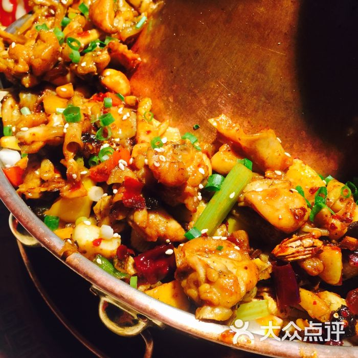 小蛙同学炭火蛙锅图片 - 第1张