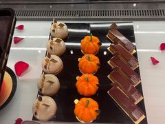 -Salon de The de Joel Robuchon(外滩18号店)