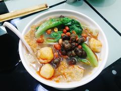 -笋果坊螺蛳粉(竹园小区店)