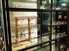 -Trend1881视光·蔡司视觉(领展广场店)