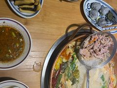 -洱火云南酸菜牛肉火锅(石景山当代商城店)