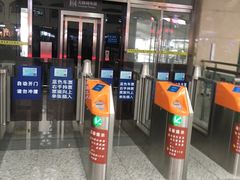 -哈尔滨西站(地铁站)