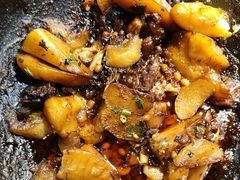 -鱼窝棚柴火铁锅炖(富山屯店)