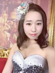 点击看大图 -现代经典婚纱摄影