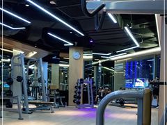 -威克健身游泳(万菱汇店)