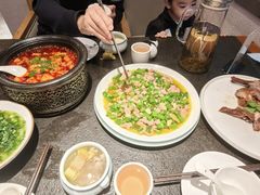 -万重锦·人文川菜馆(骡马市店)