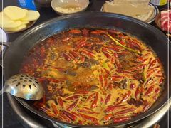 -四小区火锅·巷子里的重庆火锅(花照壁店)