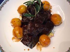 招牌红烧牛小排-江南雅厨(李公堤店)