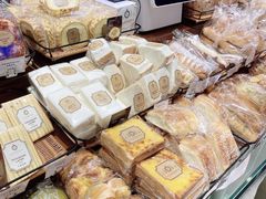 芙蓉蛋糕-莉莲蛋挞(日月光店)