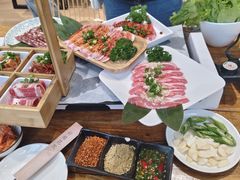 -柠檬花院烤肉·会议团建·聚会·求婚(三圣乡店)