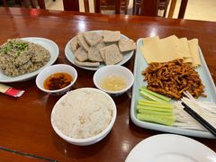 -北平小馆·烤鸭·家常菜(磨房北里店)