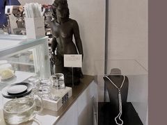 -Me Coffee下午茶艺术空间