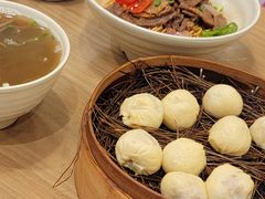 -佬钱湾仔(衣裳街店)