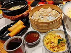 -馋三尺蟹粉小笼(人民广场店)