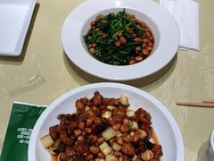 -峨嵋小镇(远洋城店)