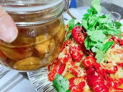 蒜香小龙虾-曹胖子龙虾馆(黄桦路店)